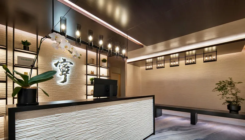 Yangzi Explorer Lobby